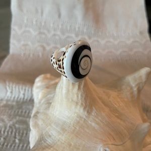 100% shell ring